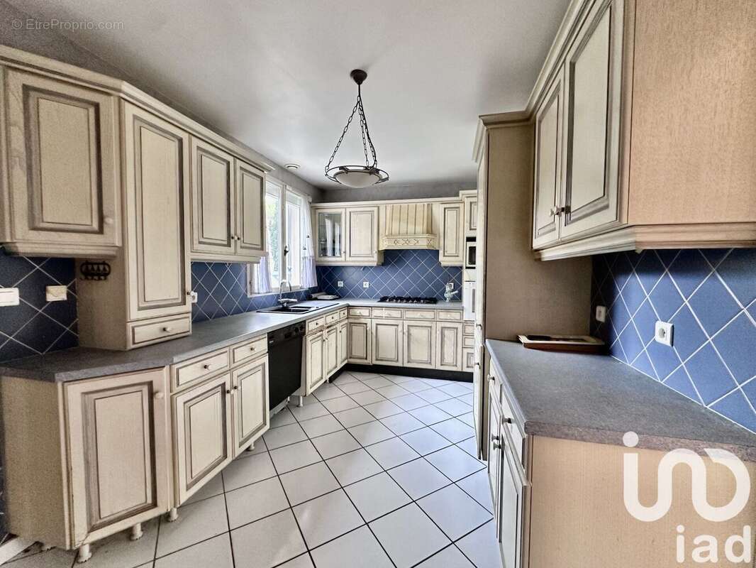 Photo 9 - Maison à SAINT-GERMAIN-LES-CORBEIL