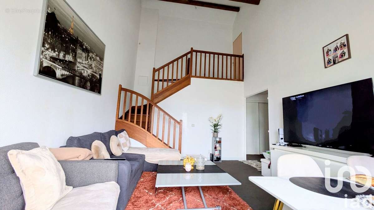 Photo 2 - Appartement à LIVRY-GARGAN