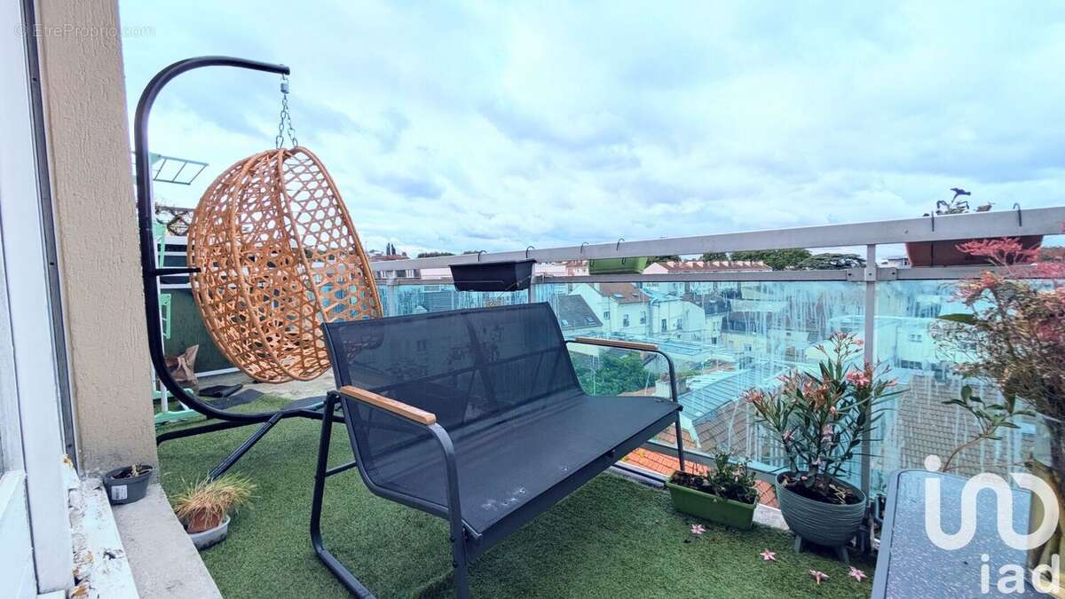 Photo 5 - Appartement à LIVRY-GARGAN