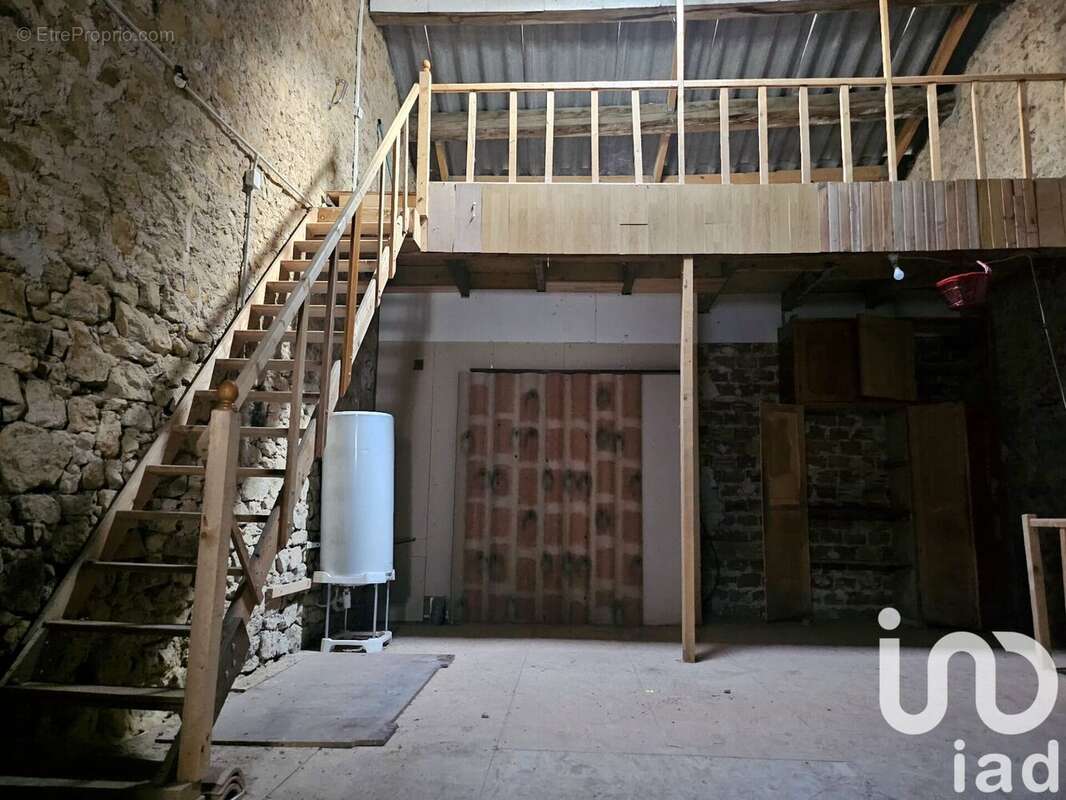 Photo 2 - Commerce à SAINT-ANDRE-DE-ROQUELONGUE