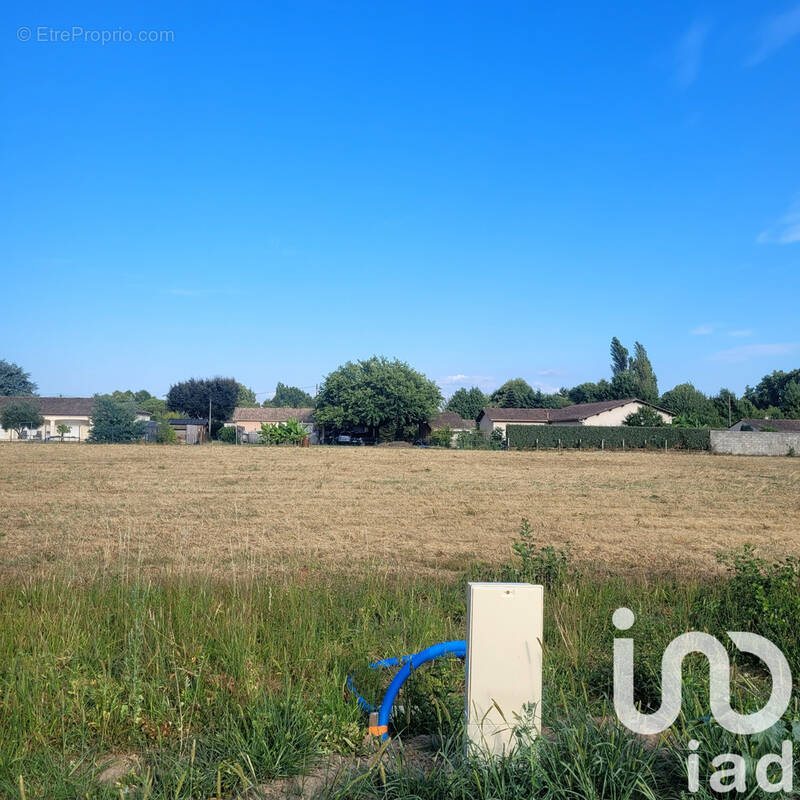 Photo 1 - Terrain à SAINT-PIERRE-D&#039;EYRAUD