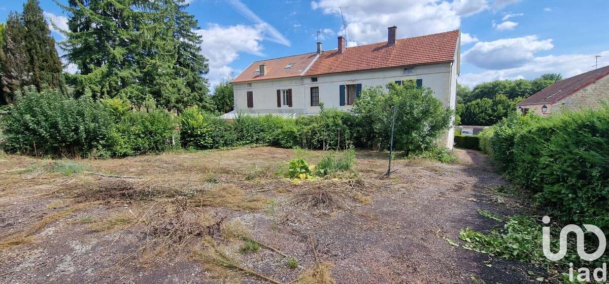 Photo 2 - Maison à ANCY-LE-FRANC