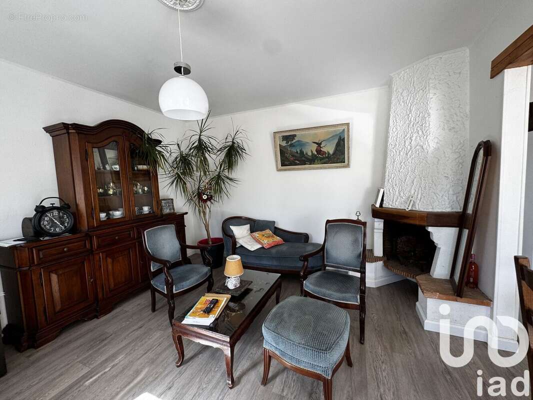 Photo 4 - Maison à LA CHAPELLE-DES-POTS