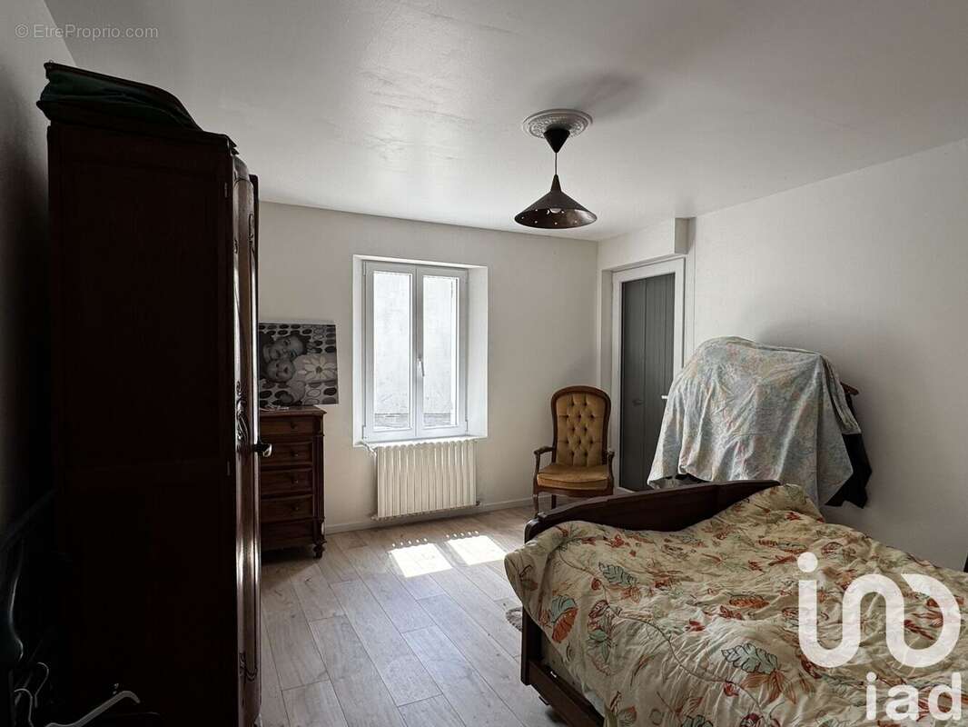 Photo 5 - Maison à LA CHAPELLE-DES-POTS