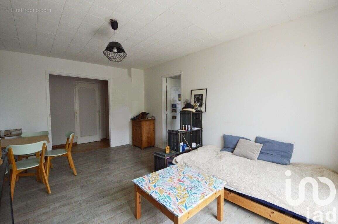Photo 4 - Appartement à SAINT-MAUR-DES-FOSSES