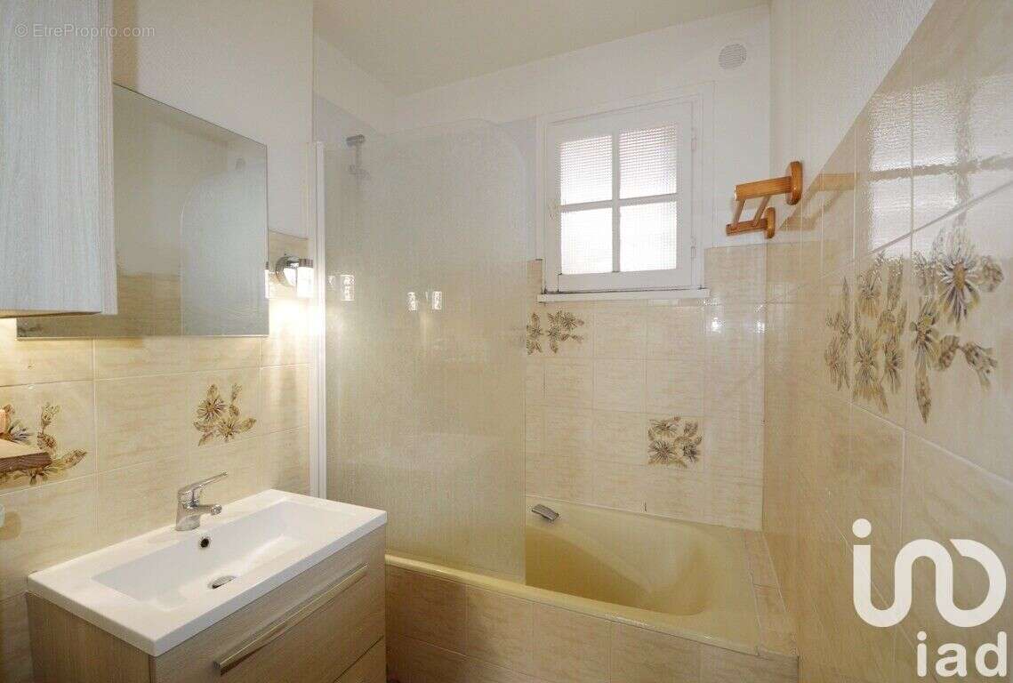 Photo 8 - Appartement à SAINT-MAUR-DES-FOSSES