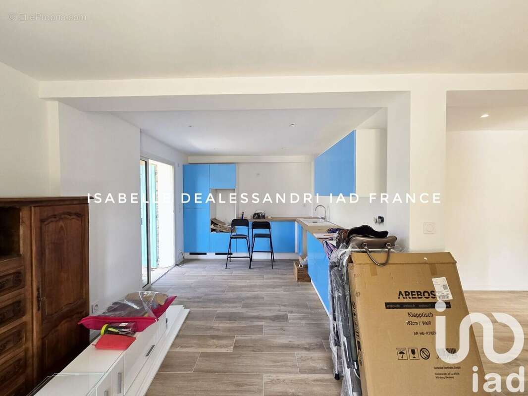 Photo 3 - Appartement à SIX-FOURS-LES-PLAGES
