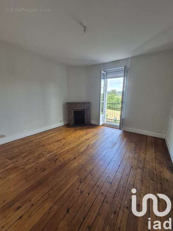 Photo 3 - Maison à MONTLUCON