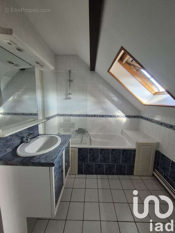 Photo 5 - Maison à MONTLUCON