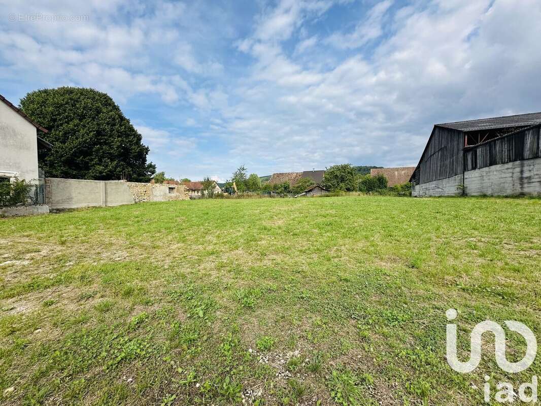 Photo 4 - Terrain à COURTAVON