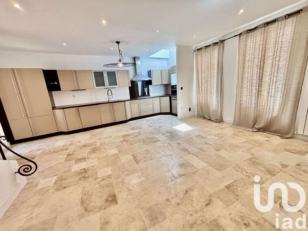 Photo 3 - Maison à CAPESTANG