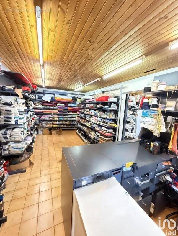 Photo 1 - Commerce à PROVINS