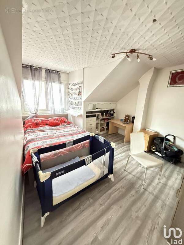 Photo 8 - Commerce à PROVINS