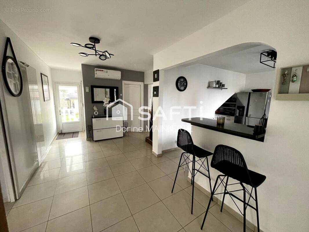 Photo 1 - Maison à DRANCY