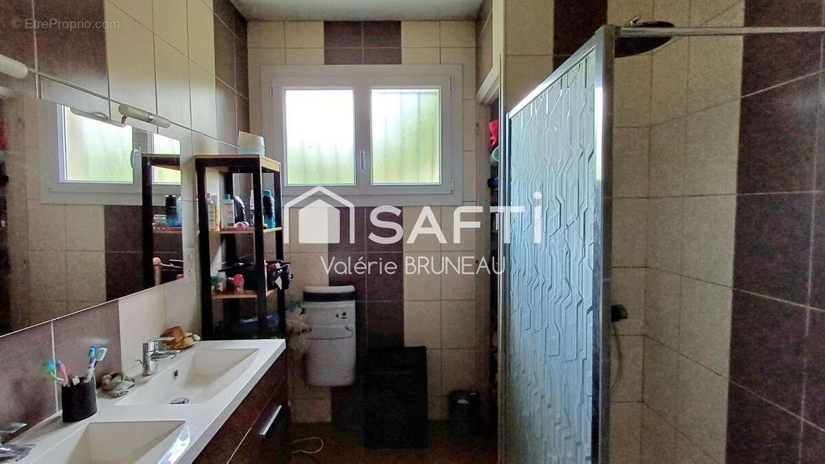 Photo 8 - Maison à PAYRIN-AUGMONTEL