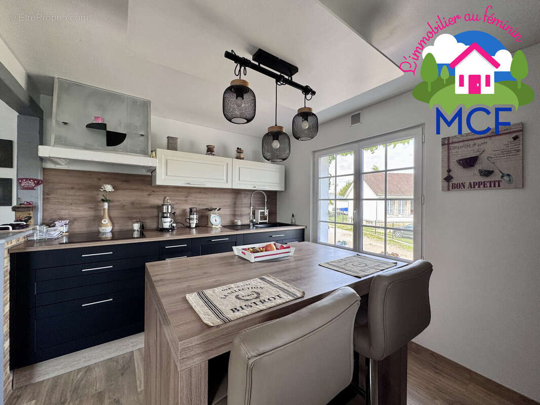 Maison à EZY-SUR-EURE