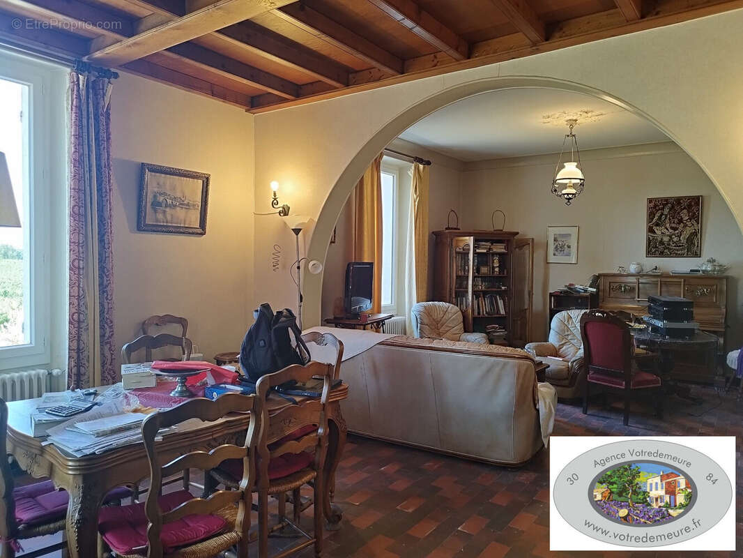 Maison à CHATEAUNEUF-DU-PAPE