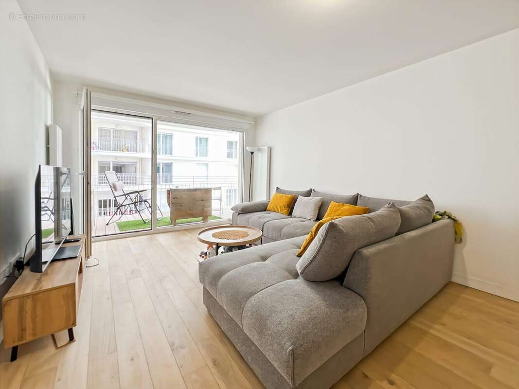 Appartement à CLICHY