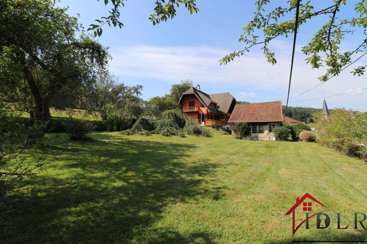 Maison à BROUVELIEURES