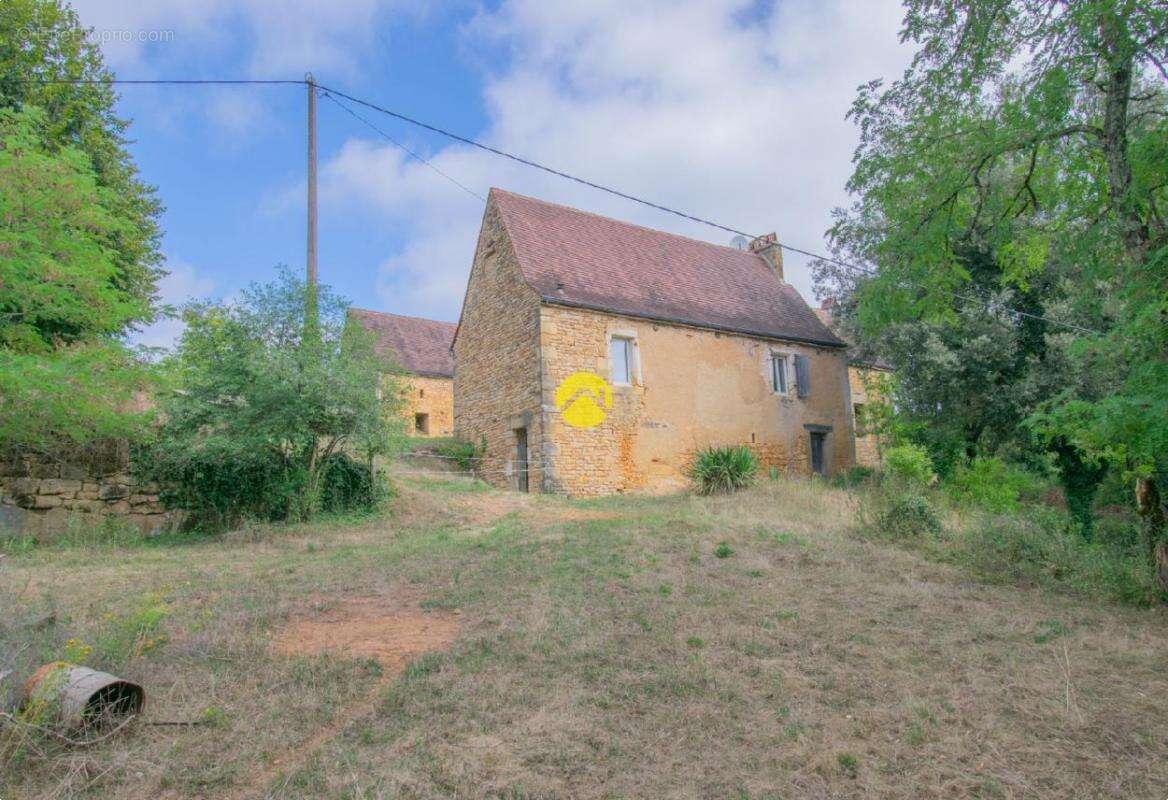 Maison à VEZAC