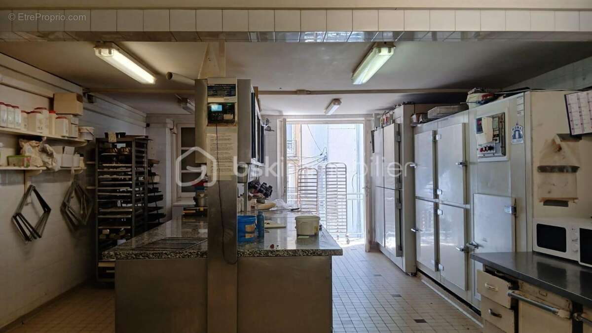 Commerce à BAGNERES-DE-LUCHON