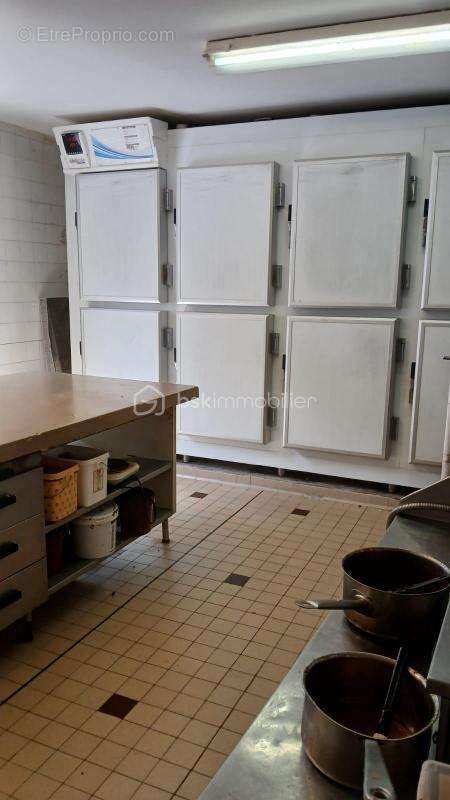 Commerce à BAGNERES-DE-LUCHON