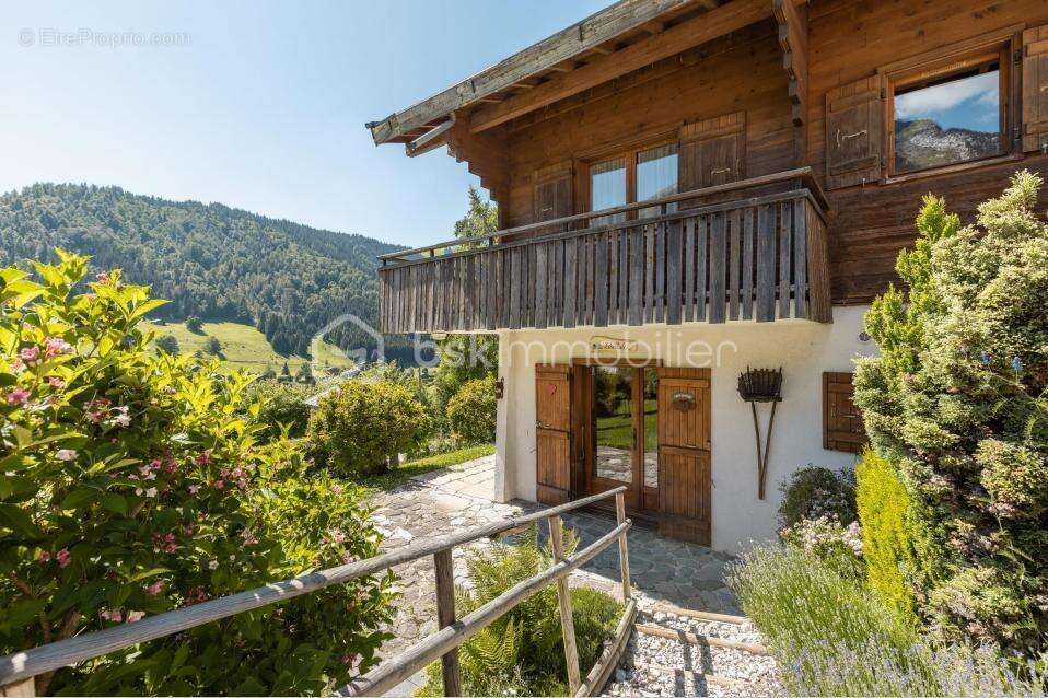 Appartement à LA CLUSAZ