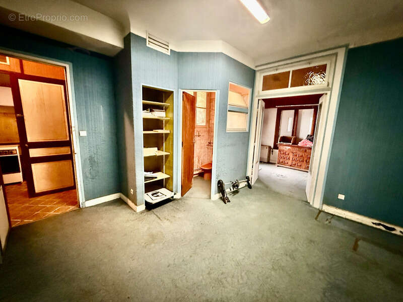 Maison à VARENNES-VAUZELLES