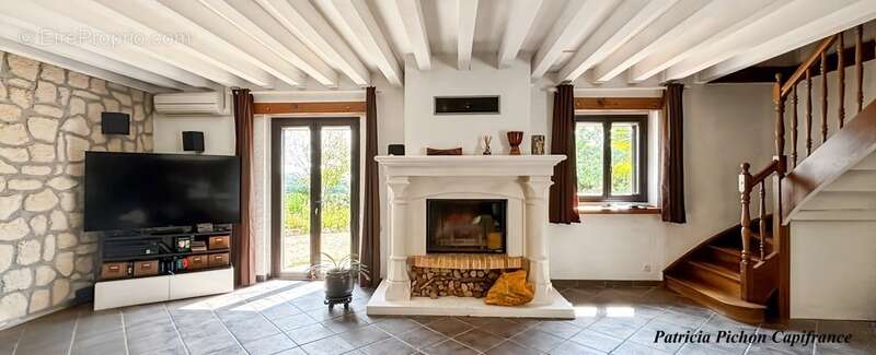 Maison à SAINT-REMY-LA-VANNE