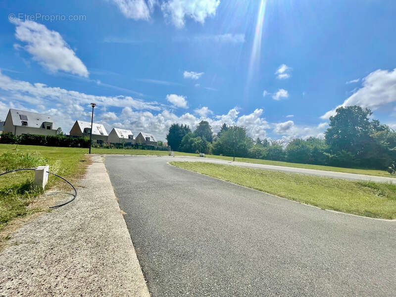 Terrain à ILLIERS-COMBRAY