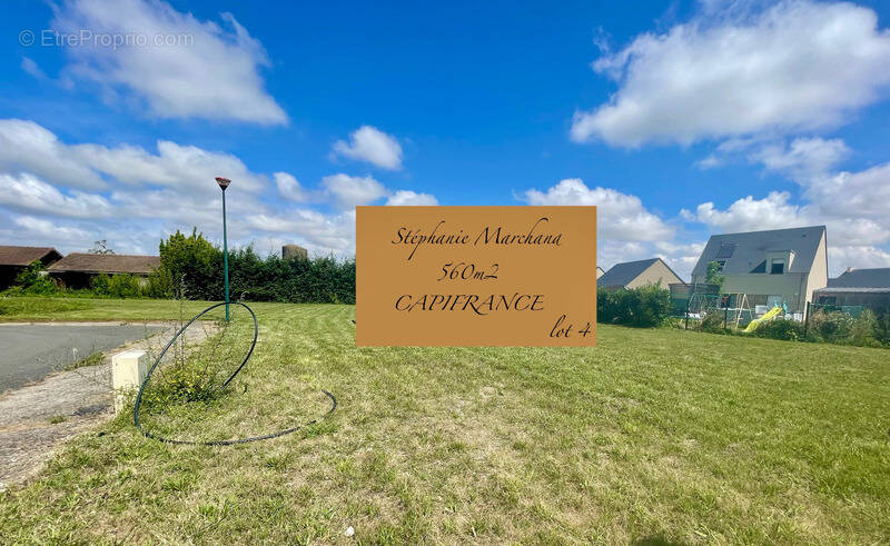 Terrain à ILLIERS-COMBRAY