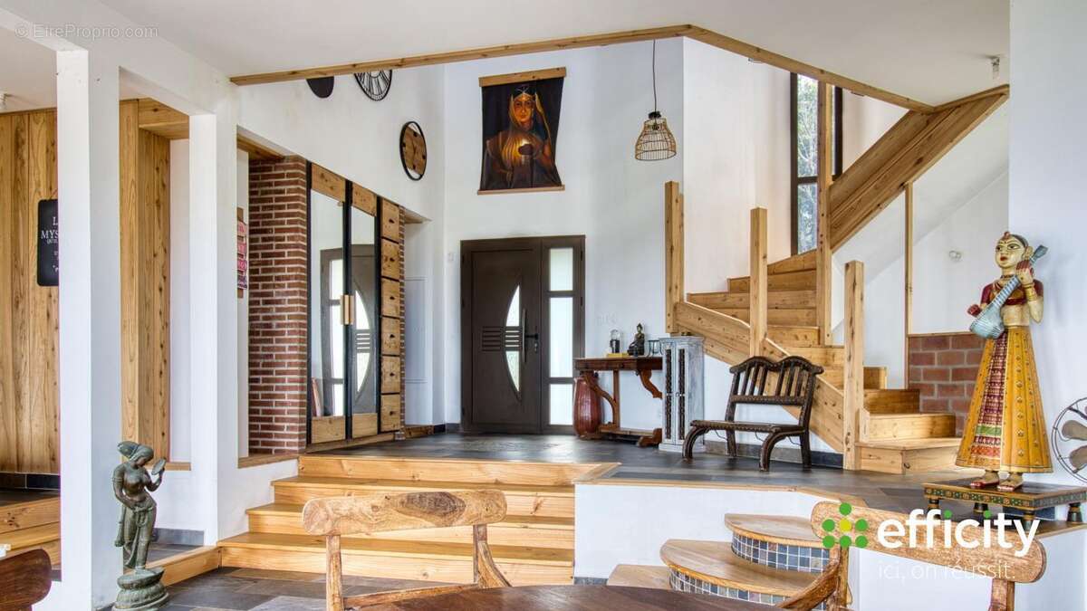 Maison à PETITE-ILE