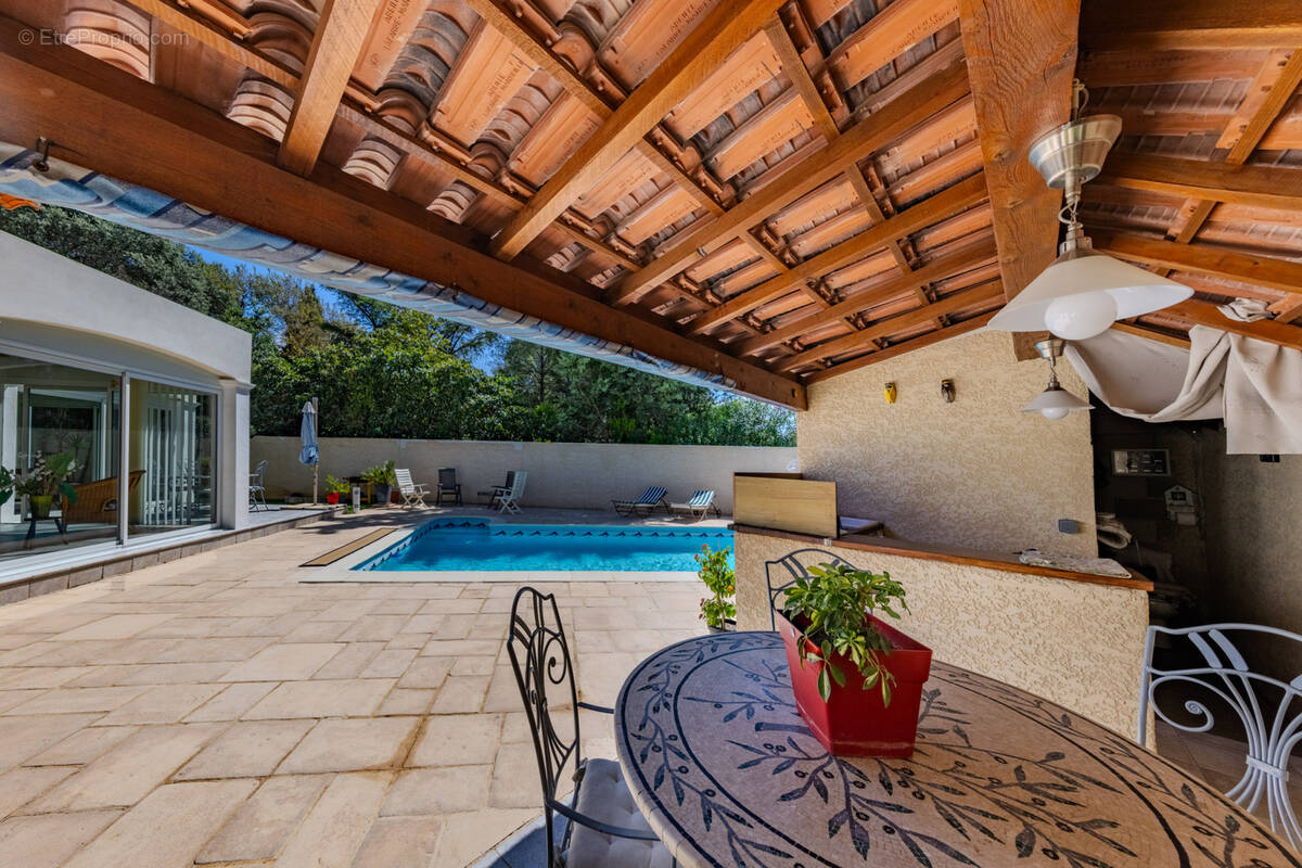 Maison à SATURARGUES