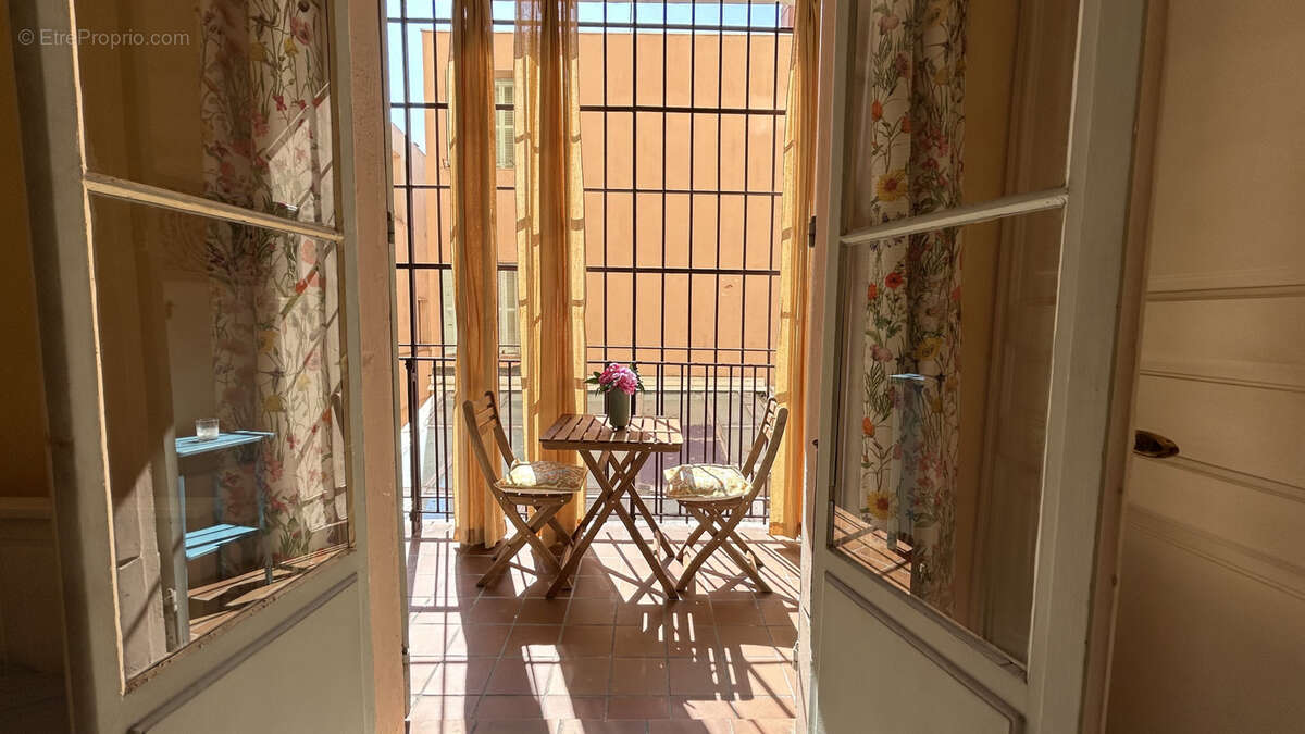 Appartement à NICE