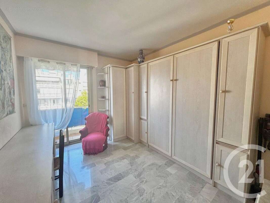 Appartement à LE CANNET