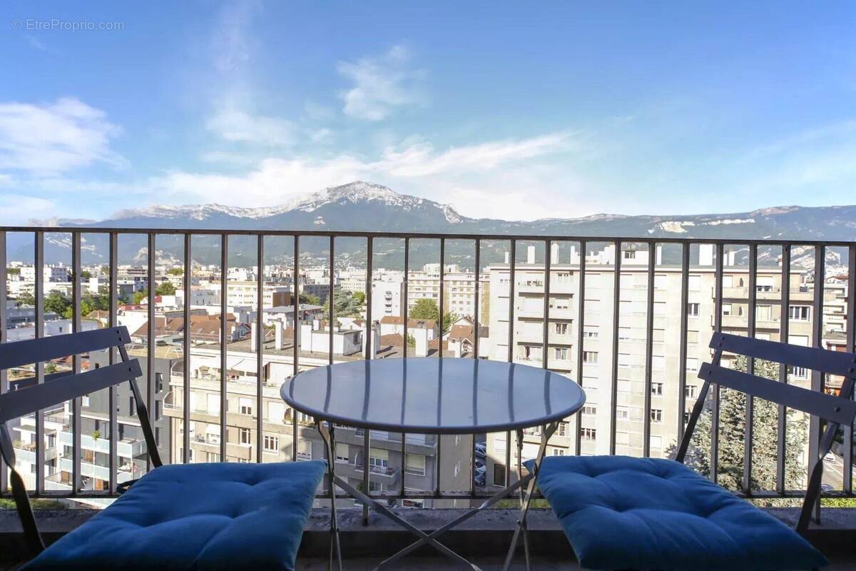 Appartement à GRENOBLE