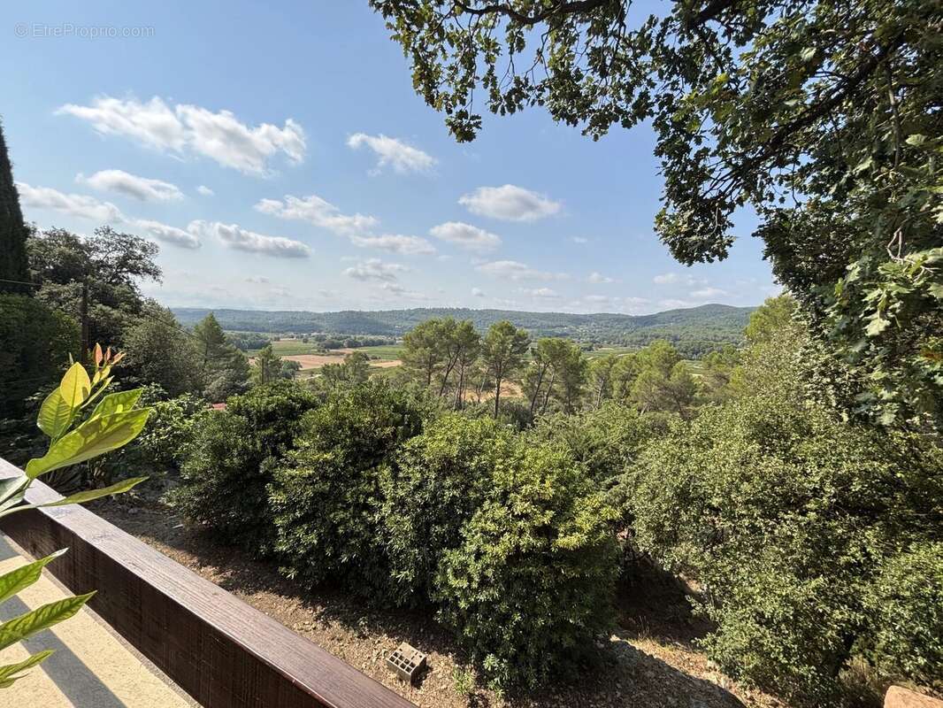 Maison à FIGANIERES