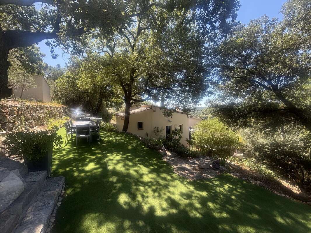 Maison à FIGANIERES