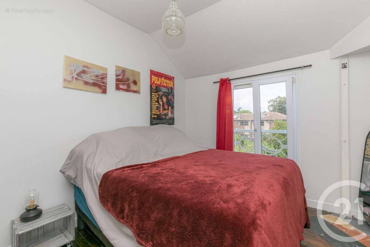 Appartement à SAINT-MAUR-DES-FOSSES