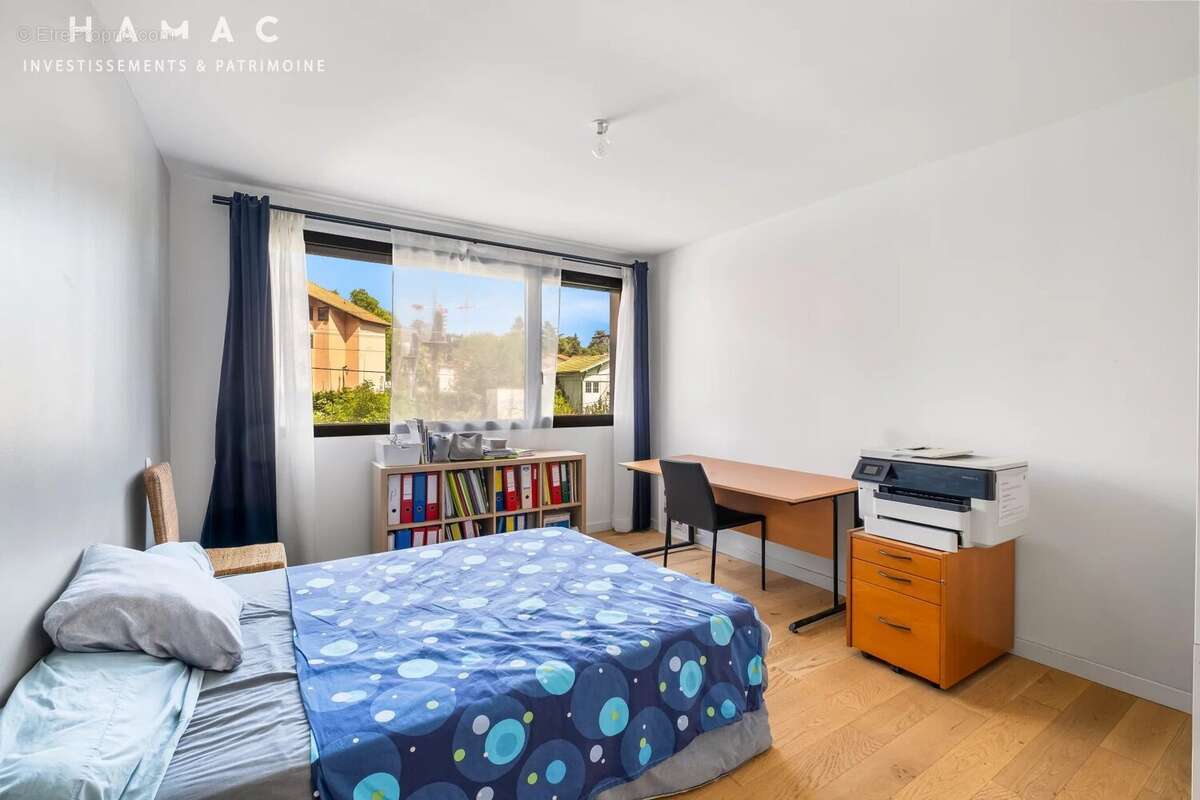 Maison à CHARBONNIERES-LES-BAINS