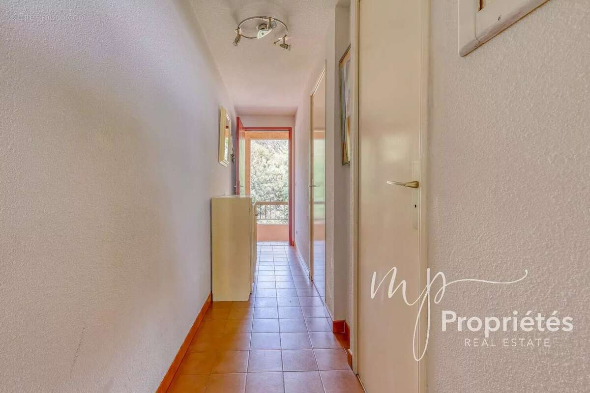 Appartement à RAYOL-CANADEL-SUR-MER