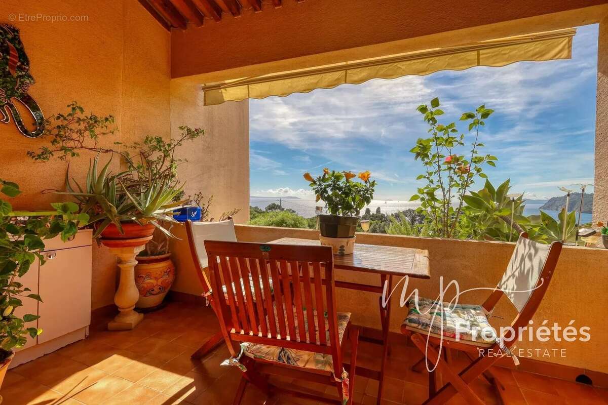 Appartement à RAYOL-CANADEL-SUR-MER