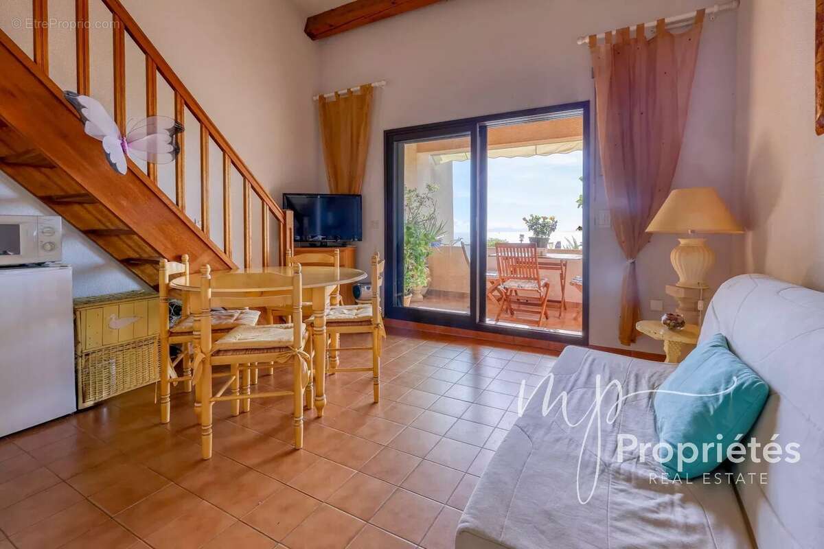 Appartement à RAYOL-CANADEL-SUR-MER
