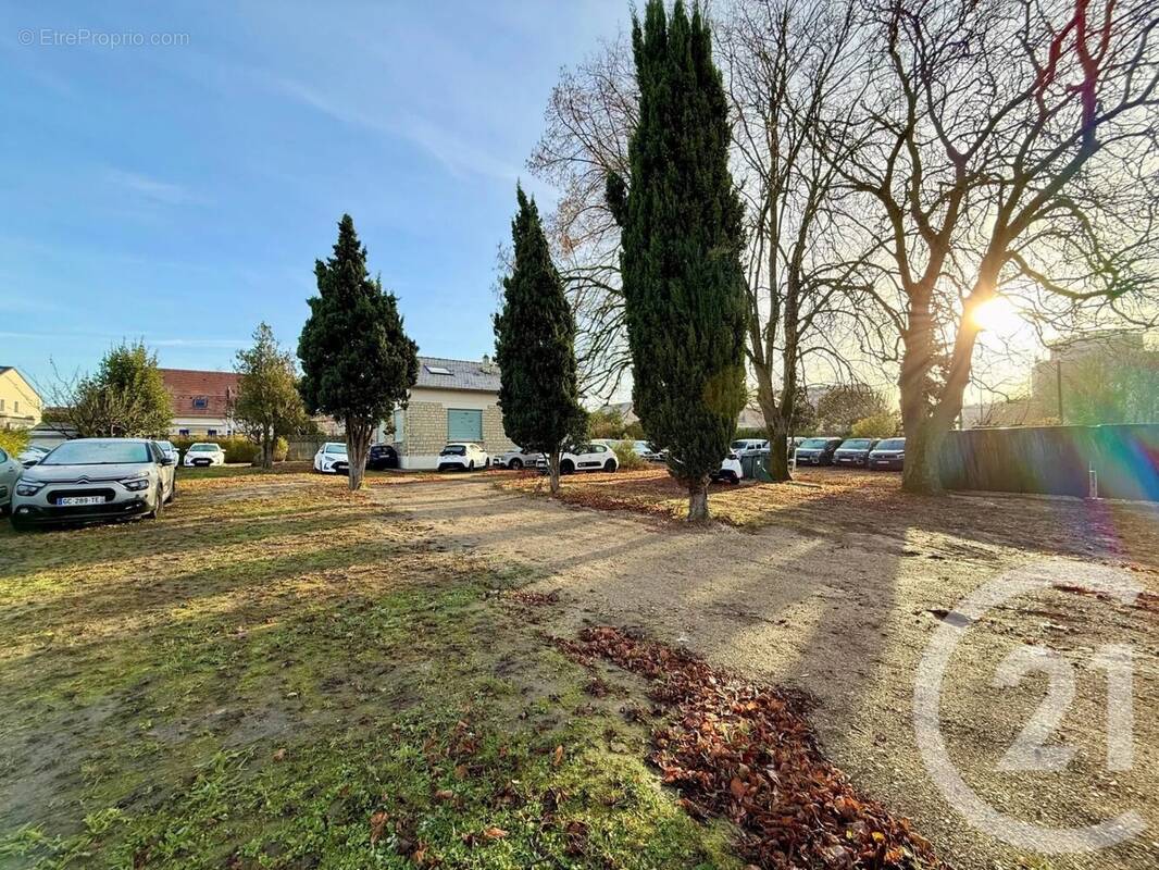 Terrain à ARGENTEUIL