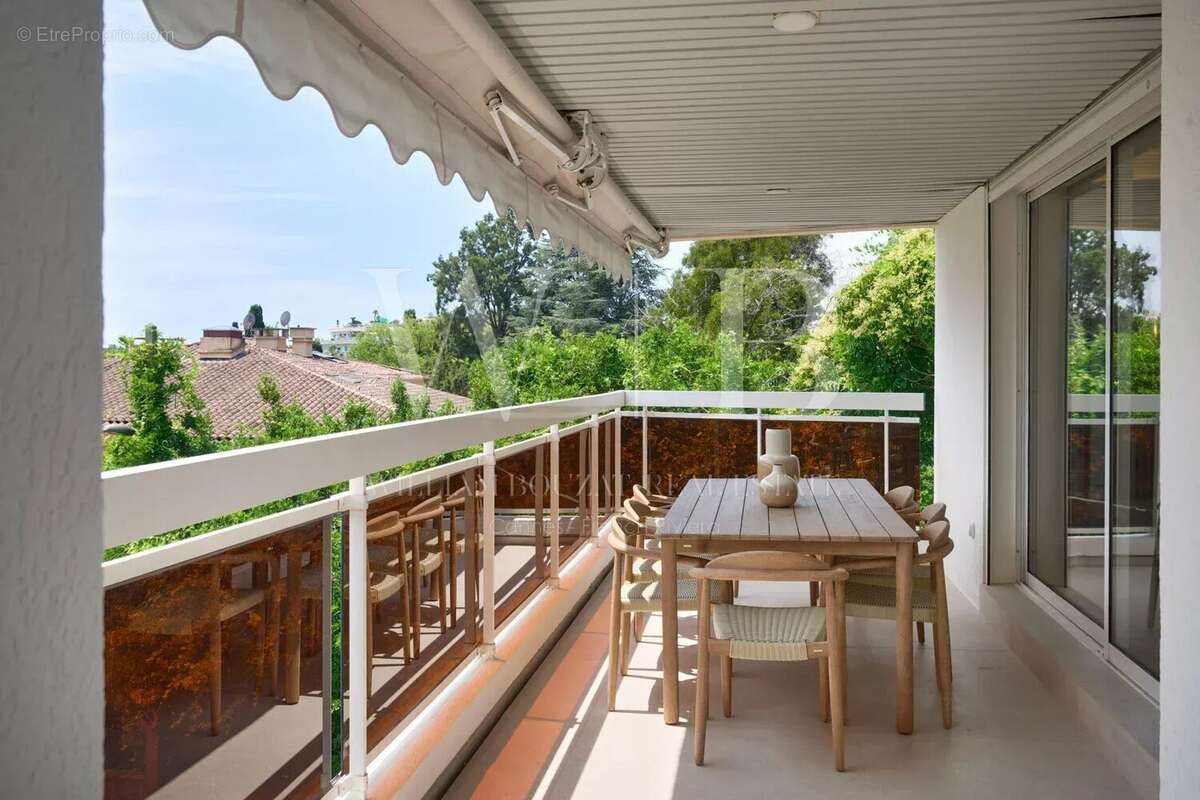 Appartement à CANNES