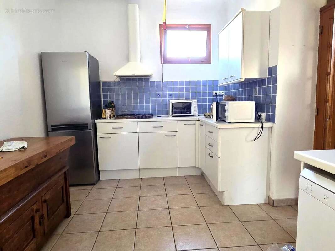 Appartement à MONACIA-D&#039;AULLENE