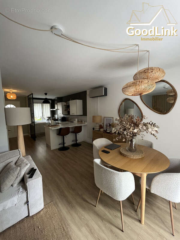 Maison à BENESSE-MAREMNE