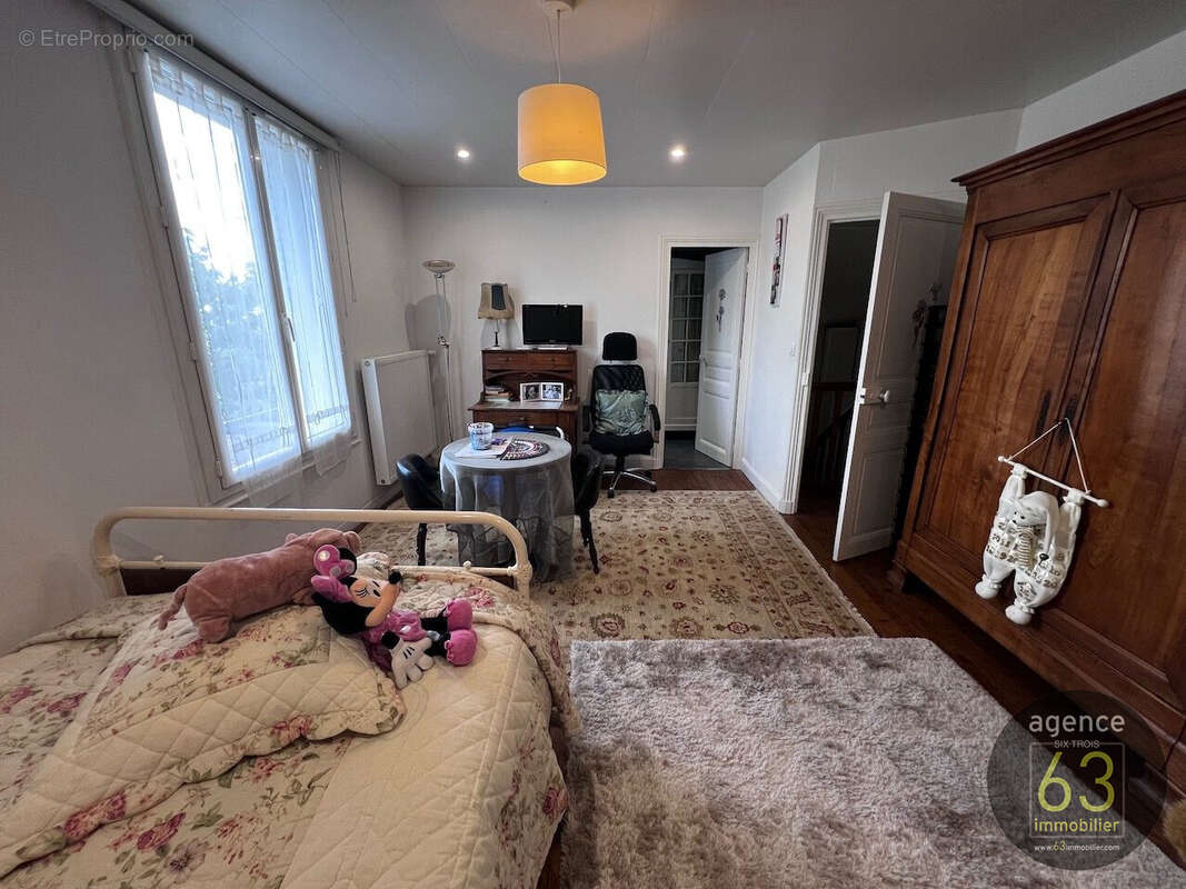 Maison à CLERMONT-FERRAND