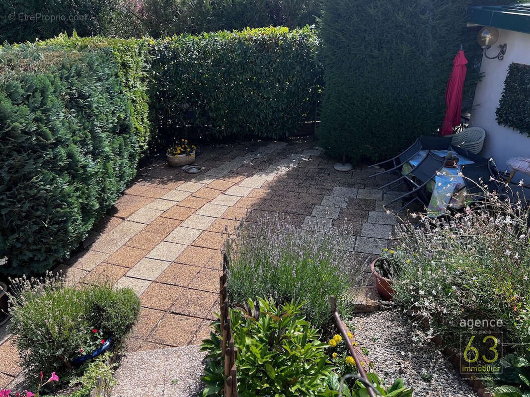 Maison à CLERMONT-FERRAND