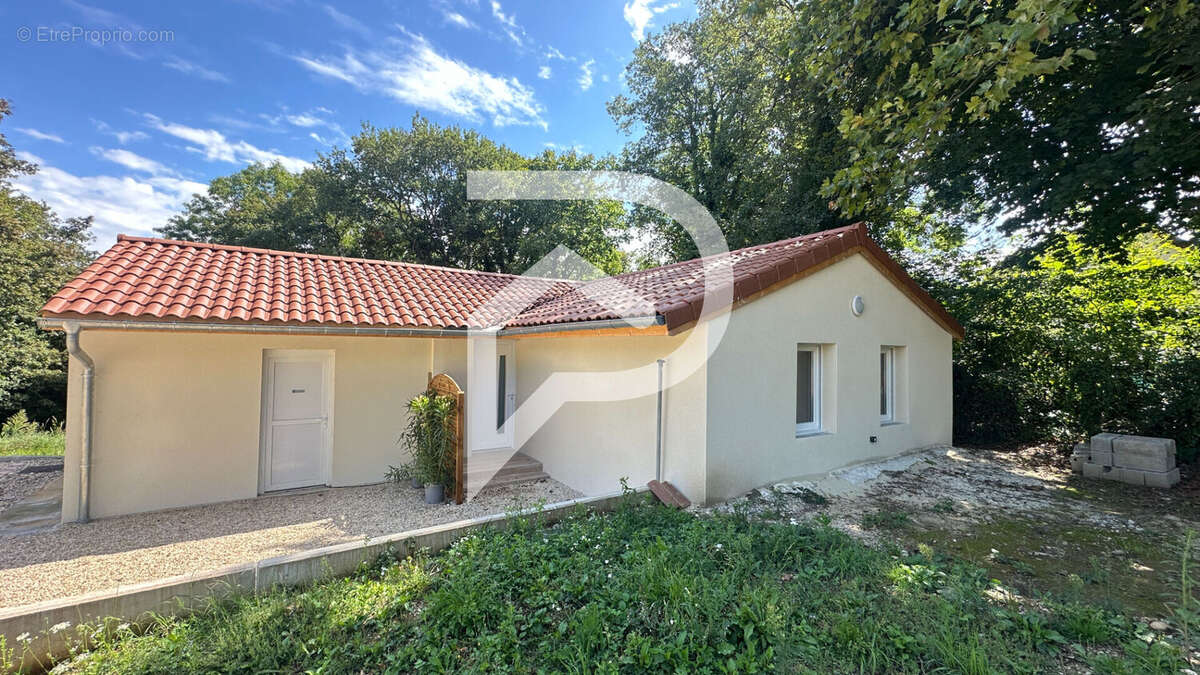 Appartement à BELIGNEUX